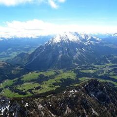 Flugwegposition um 12:02:09: Aufgenommen in der Nähe von Stainach-Pürgg, Österreich in 2256 Meter